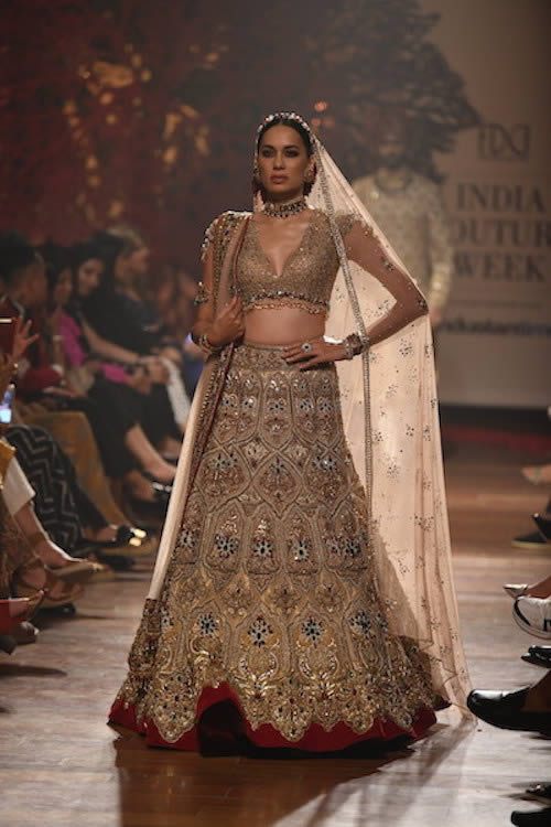 Tarun-Tahiliani-Summer-dresses-2019