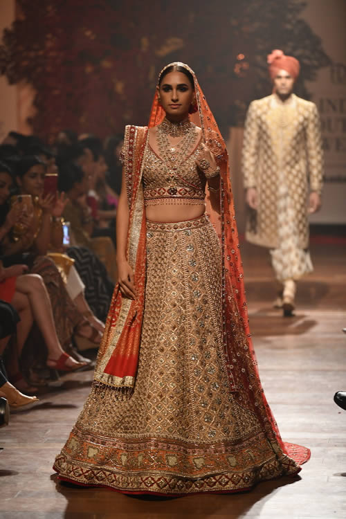 Tarun-Tahiliani-evening-wear-dresses