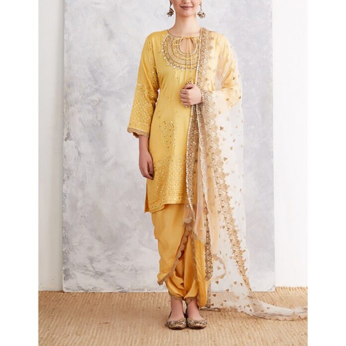 ganesh-chaturthi-best-kurta-dress-with-draped-dupatta
