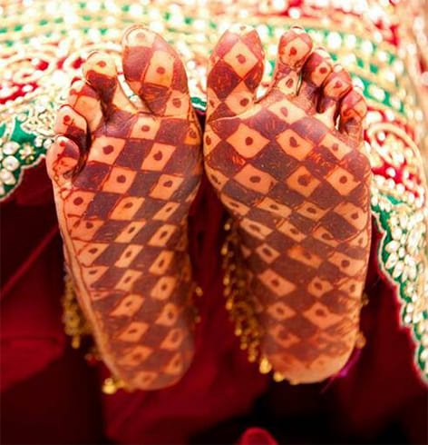 henna-on-bottom-of-the-foot