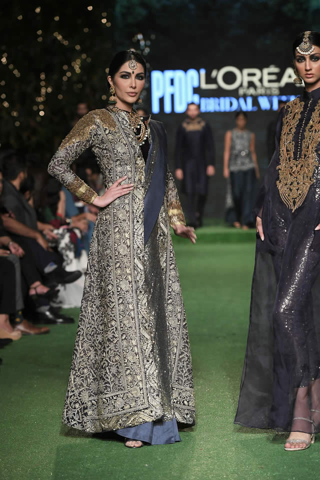 hsy-bridal-dresses-2019-at-pfdc