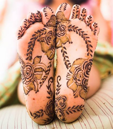 mehndi-designs-for-feet