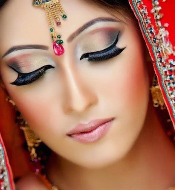 pics-of-pakistani-bridal-makeup