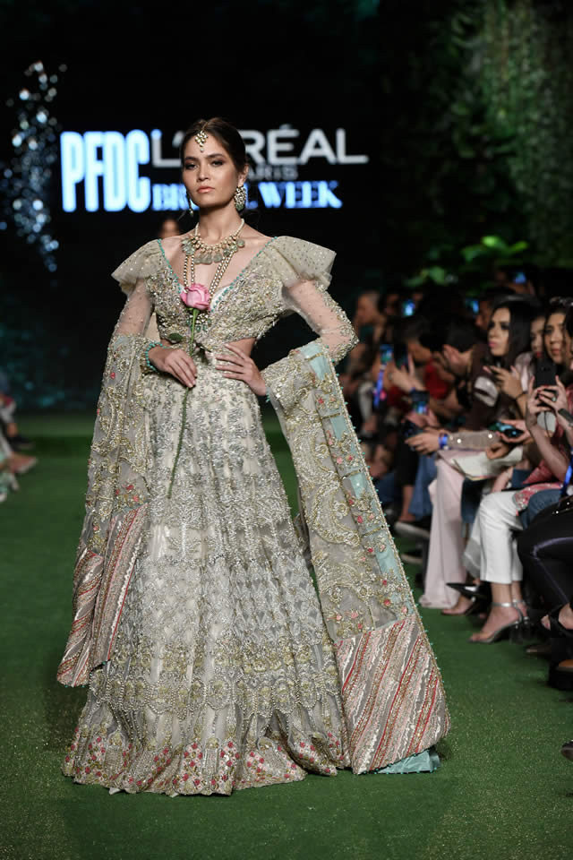 saira-shakira-bridal-collection-2019-bridal-week-2019