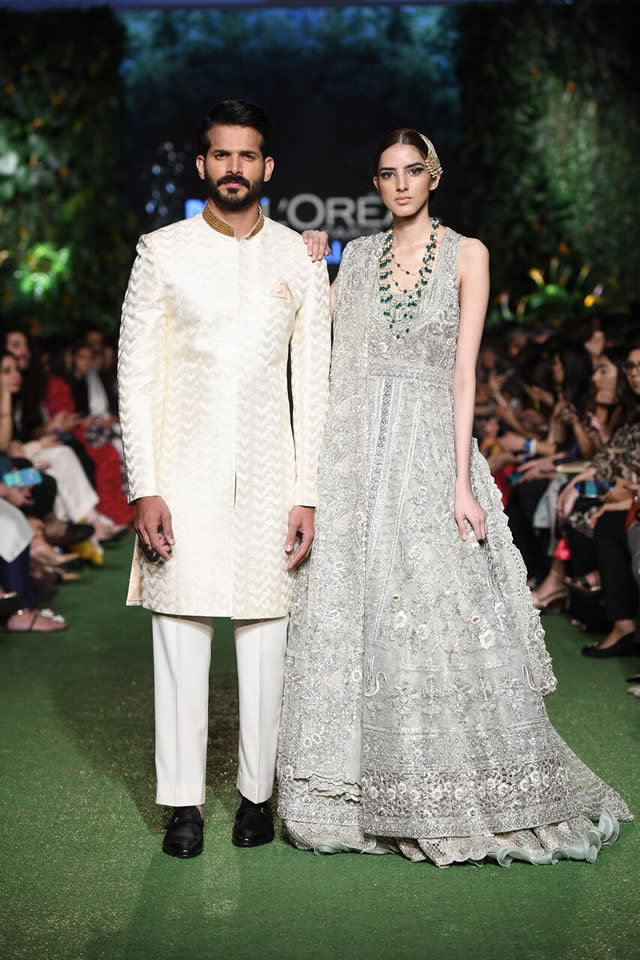 sania-maskatiya-bridal-wear-2019-at-pfdc