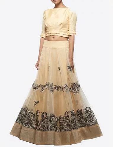 How-to-Wear-a-crop-top-bridal-lehenga