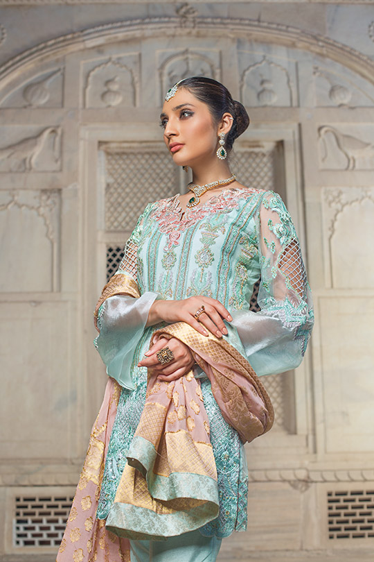 zainab-chottani-wedding-collection-pakistan