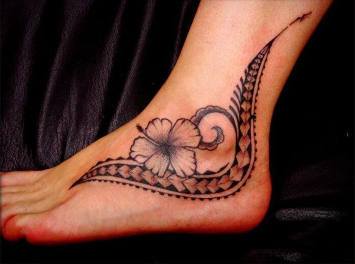 Anklet-Style tattoo on foot
