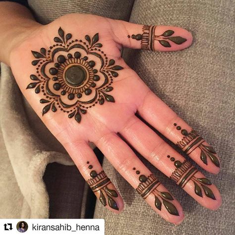 beginner-cute-simple-mehndi-designs-for-front-hands