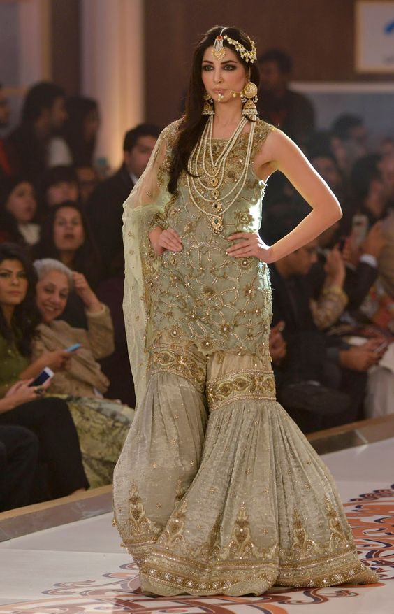 jamawar-sharara-designs