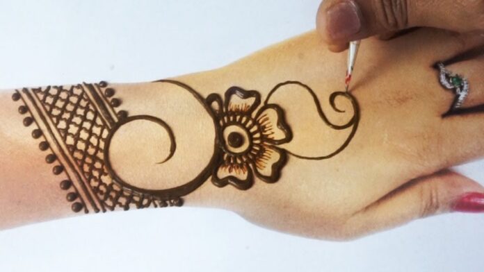 simple-and-easy-mehandi-designs-for-hands