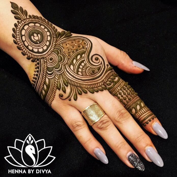 simple-mehndi-designs-for-hands-images