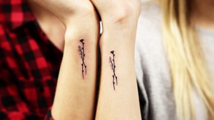 small-wrist-tattoos-for-girls