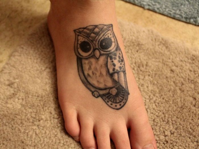tattoos of owls for girls