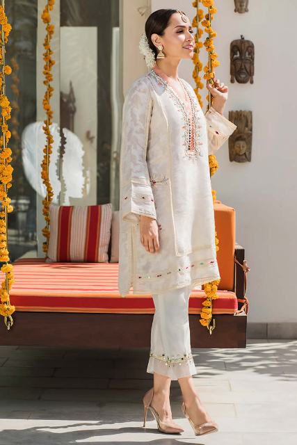 Deepak-Perwani-Luxury-Formal-Dresses