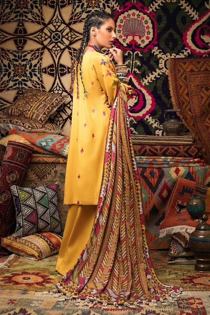 gul-ahmed-pre-fall-embroidered-linen-collection-4
