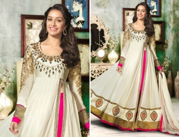 Shraddha-kapoor-in-awesome-floor-touch-anarkali