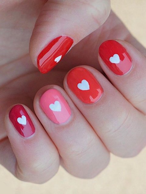 Cute-Valentines-Day-Nails