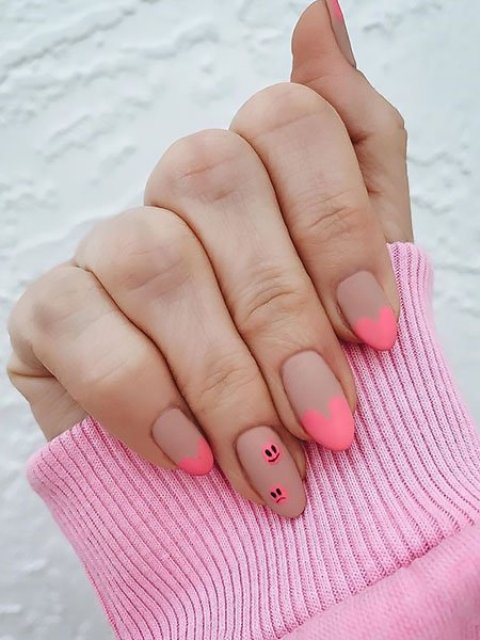 Pink-and-Nude-Love-Heart-Nails