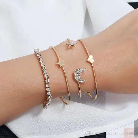 women-bracelet
